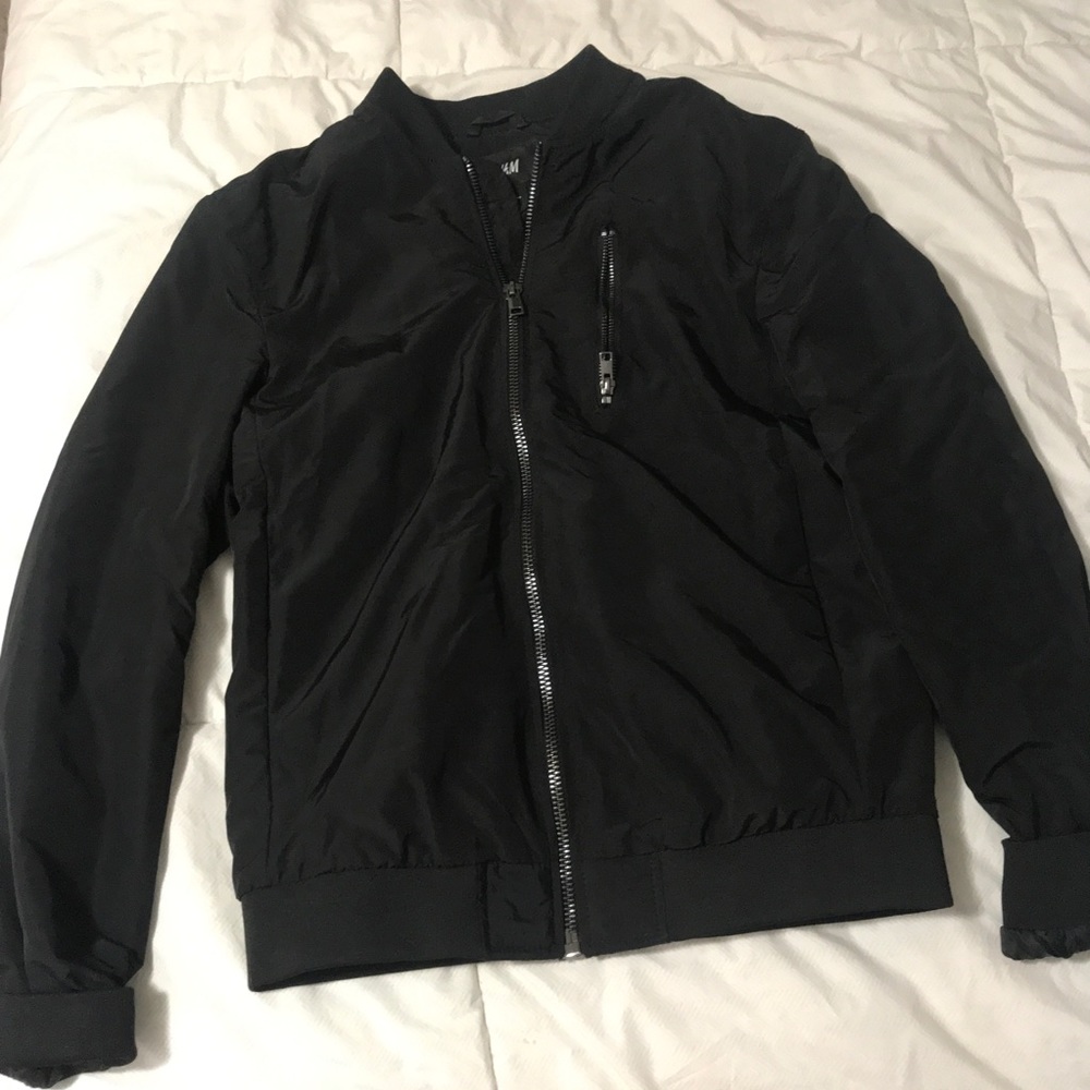 Black h&m bomber jacket